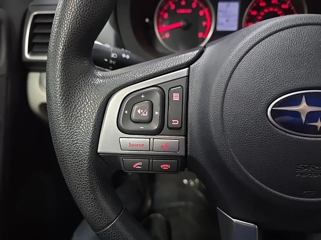 Used 2017 Ice Silver Metallic Subaru 2.5i Premium image 22