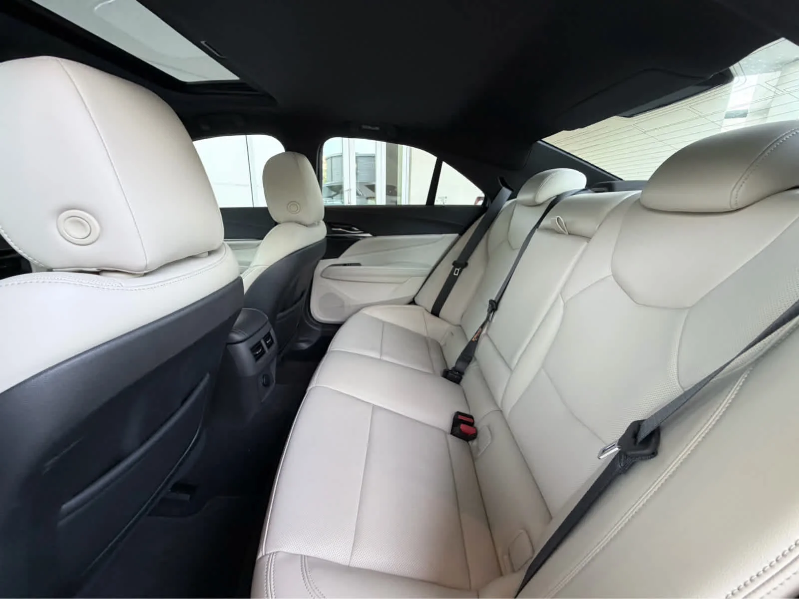 Certified Used 2025 Black Raven Cadillac Premium Luxury image 30