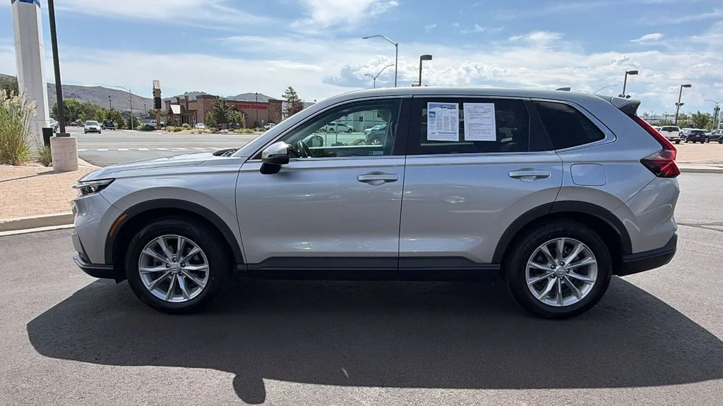 Used 2023 Silver Metallic Honda EX-L image 6