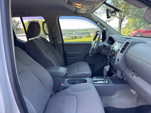Used 2015 White Nissan SV image 10