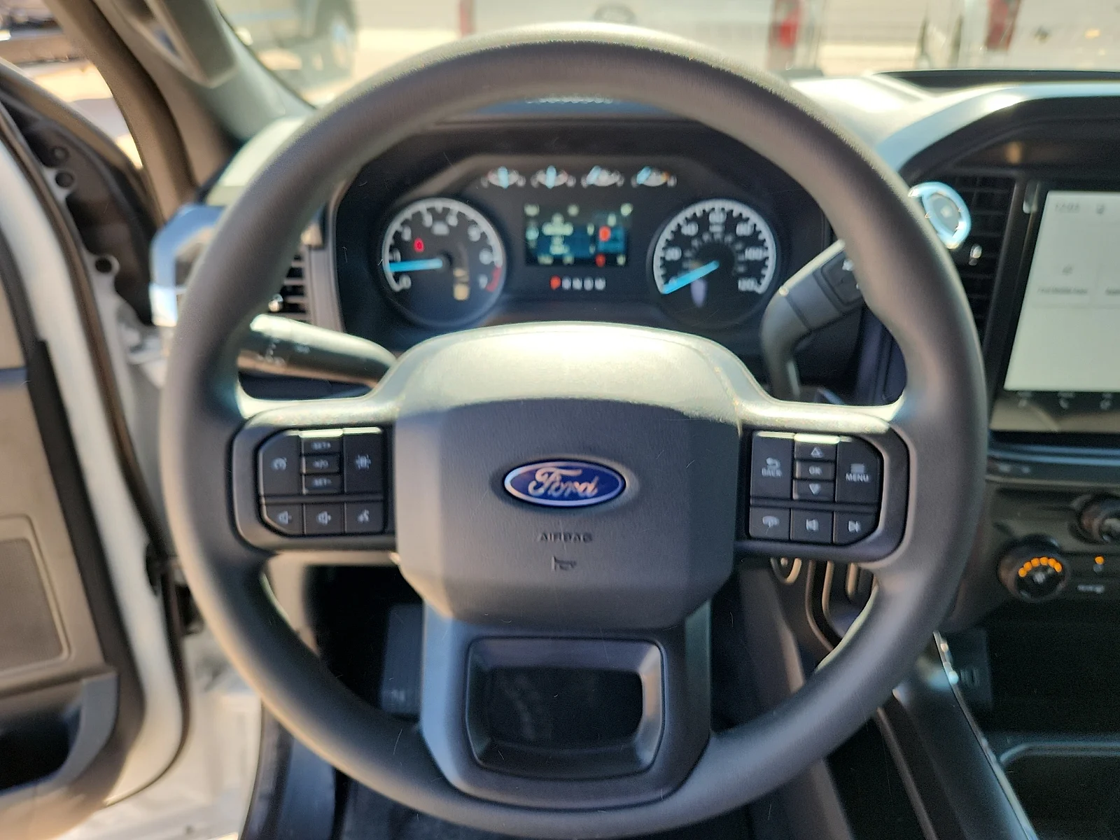 New 2026 Oxford White Ford STX image 21