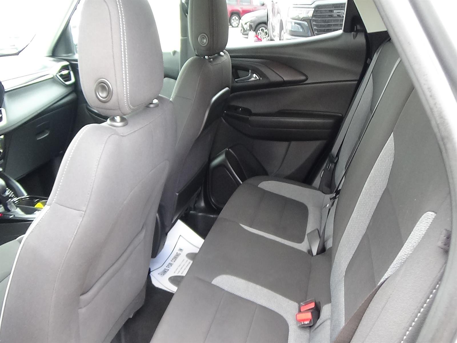 Used 2025 Sterling Gray Metallic (gzb) Chevrolet LT image 13