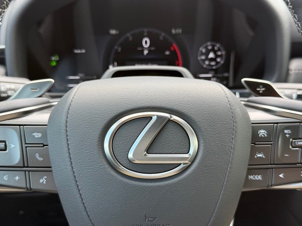 New 2026 Caviar Lexus LX 700h LUXURY image 24