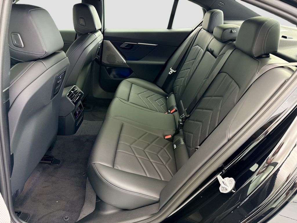 New 2026 Black Sapphire Metallic BMW 530i xDrive image 20