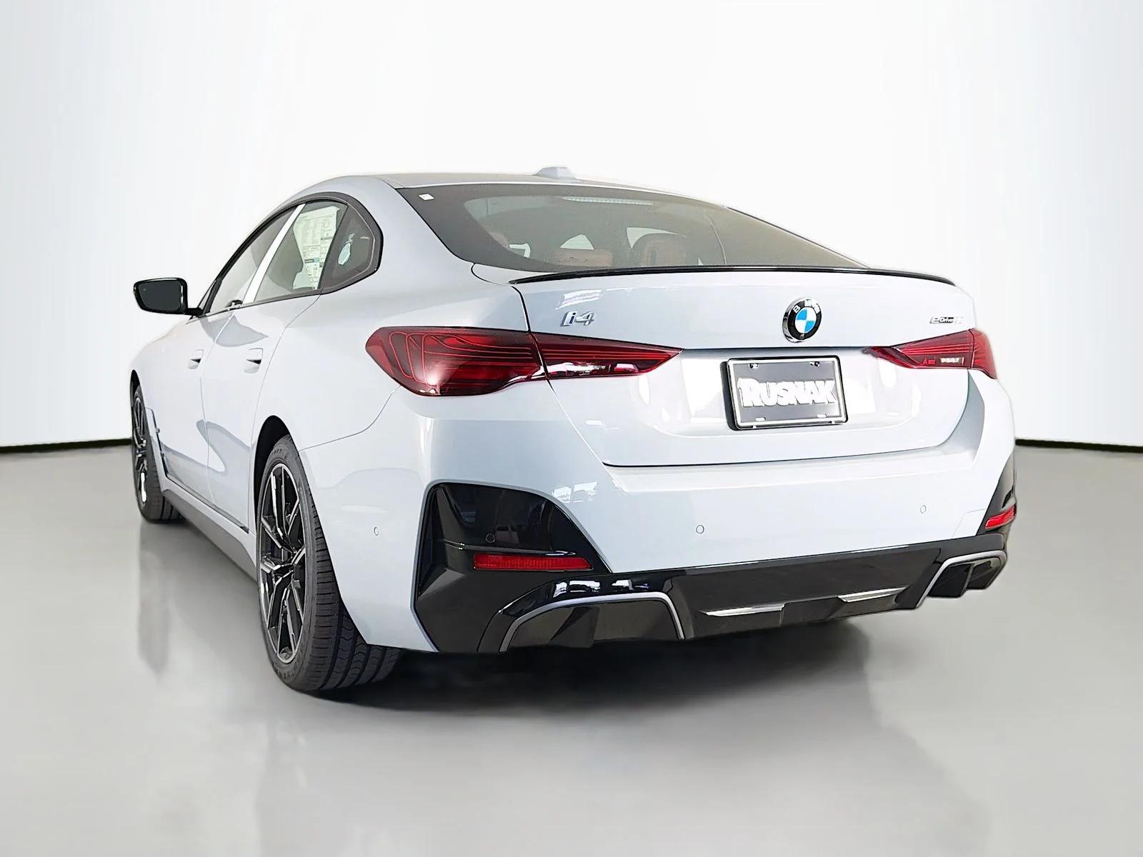 New 2026 Brooklyn Grey Metallic BMW eDrive40 image 5