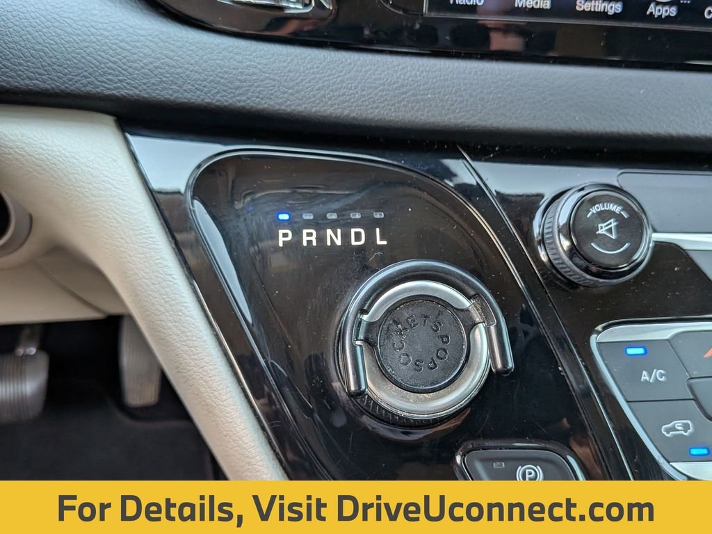 Used 2017 White Chrysler Touring image 23