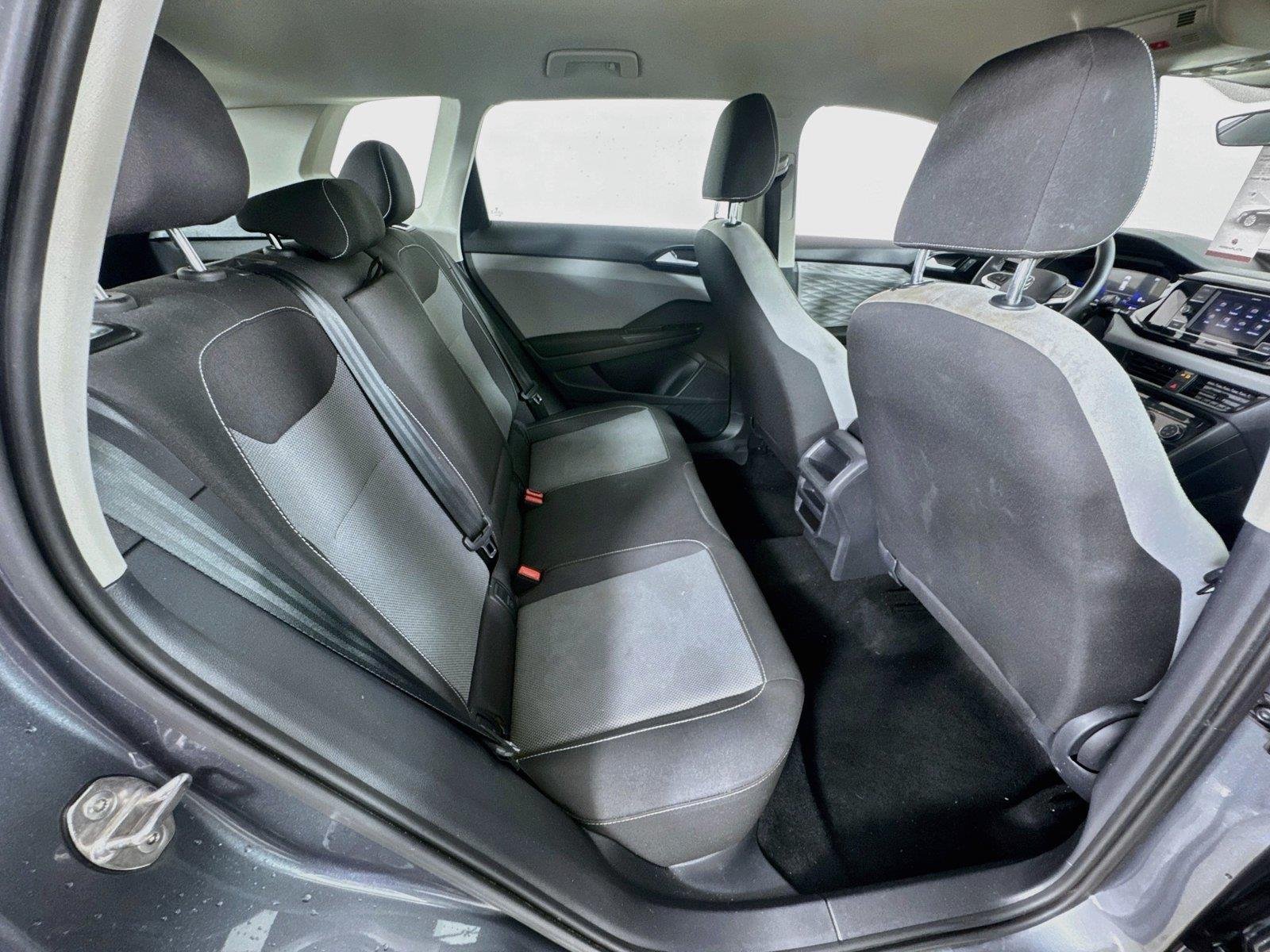 Used 2023 Platinum Gray Metallic Volkswagen S image 24