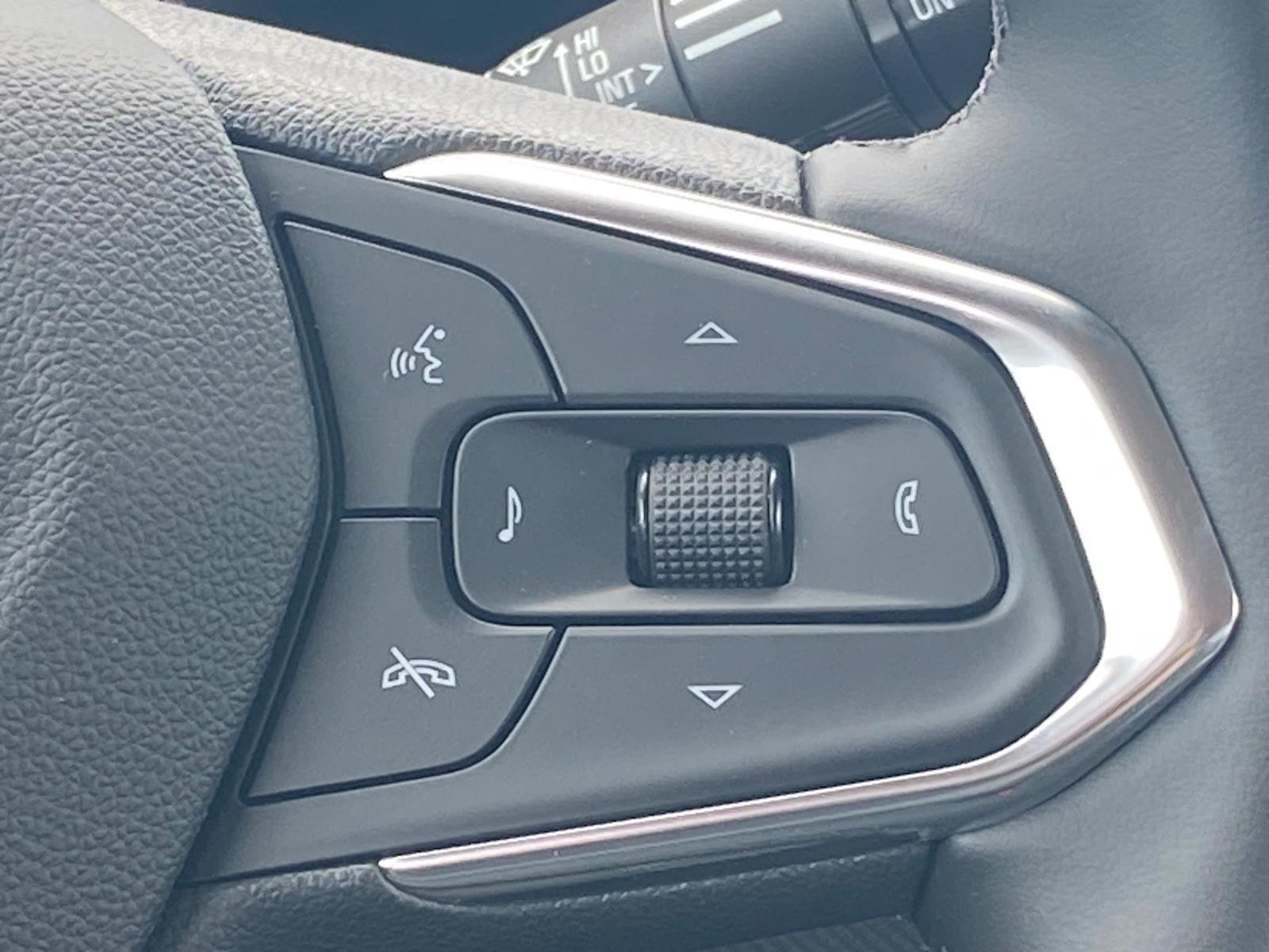 New 2026 Mosaic Black Metallic Chevrolet LT image 9