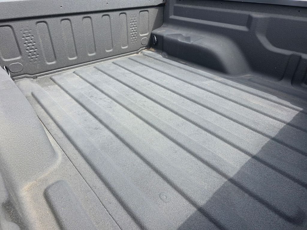 New 2026 Anvil Clear-Coat Exterior Paint Jeep Mojave image 11