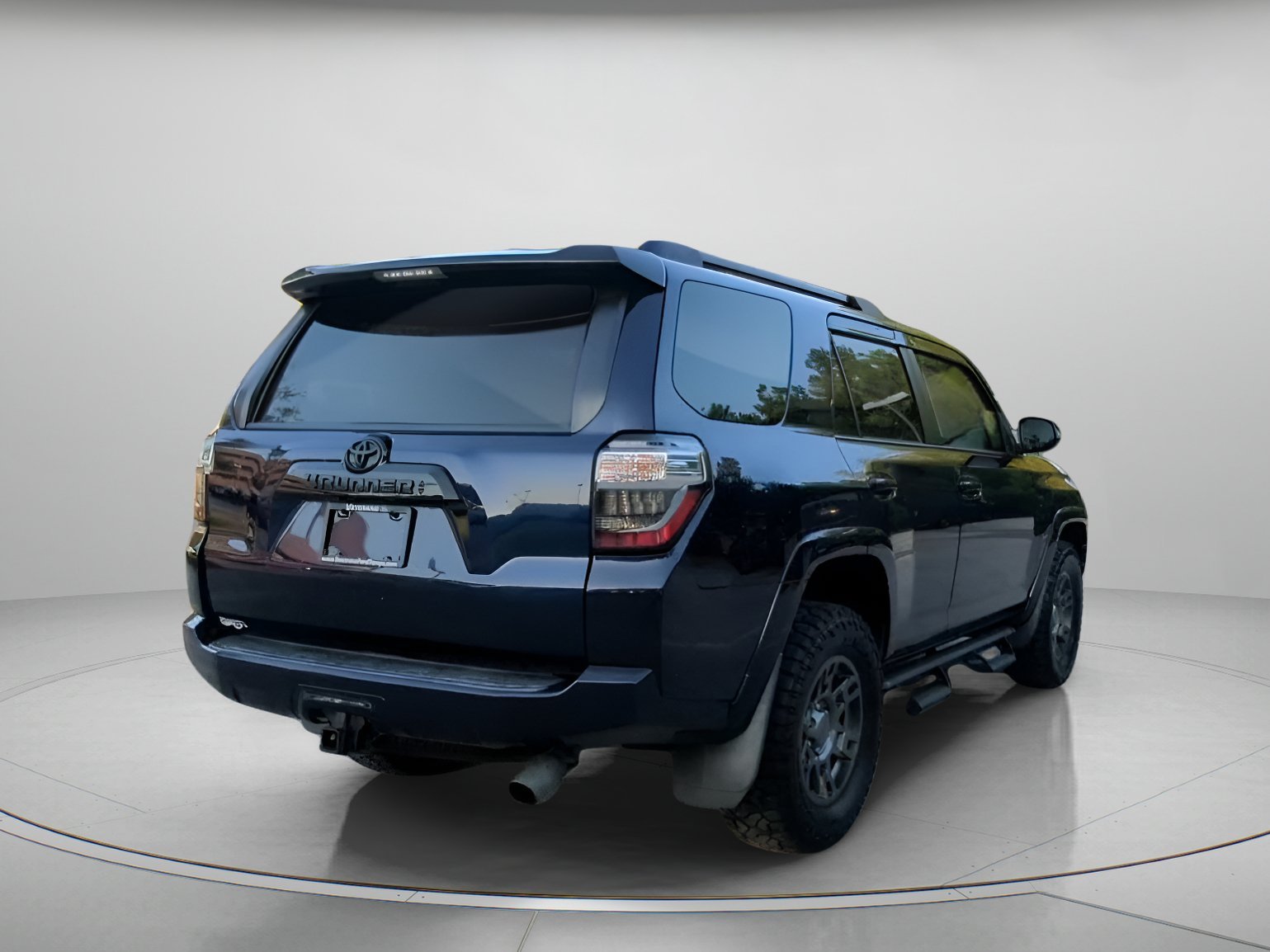 Used 2020 Nautical Blue Metallic Toyota Venture image 26
