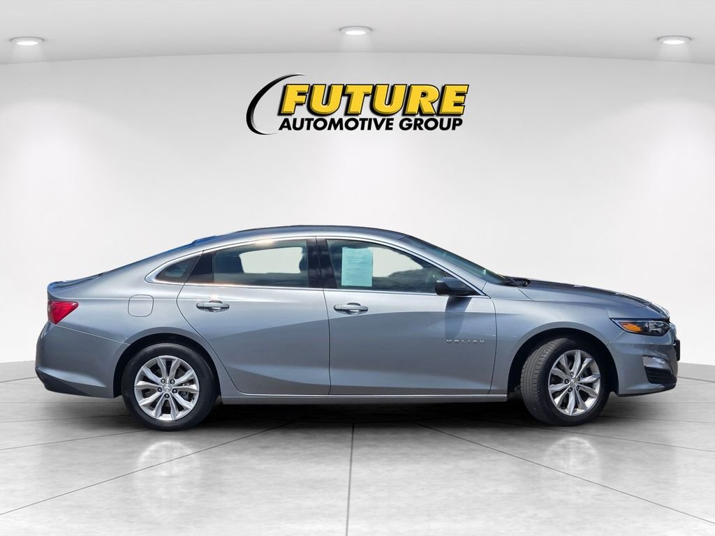 Used 2024 Gray Chevrolet LT image 3