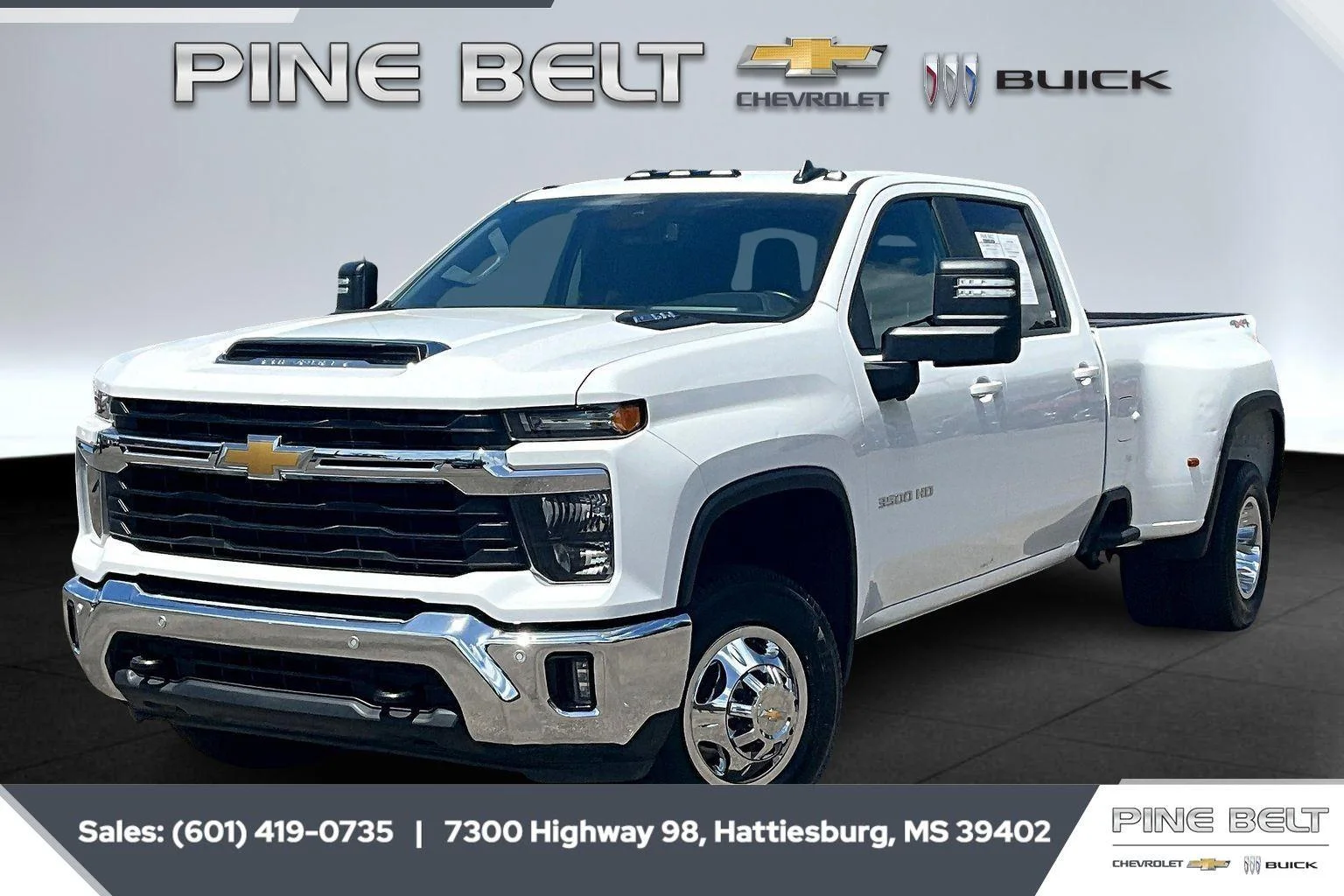 2025 Chevrolet Silverado 3500HD LT - Photo 11
