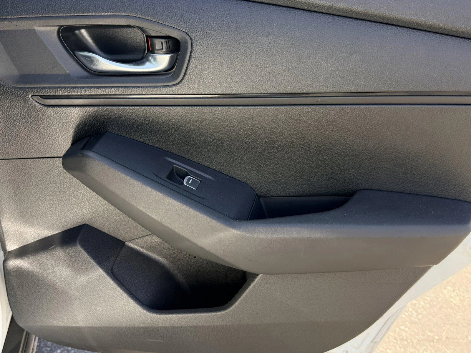 Used 2024  Honda EX image 11