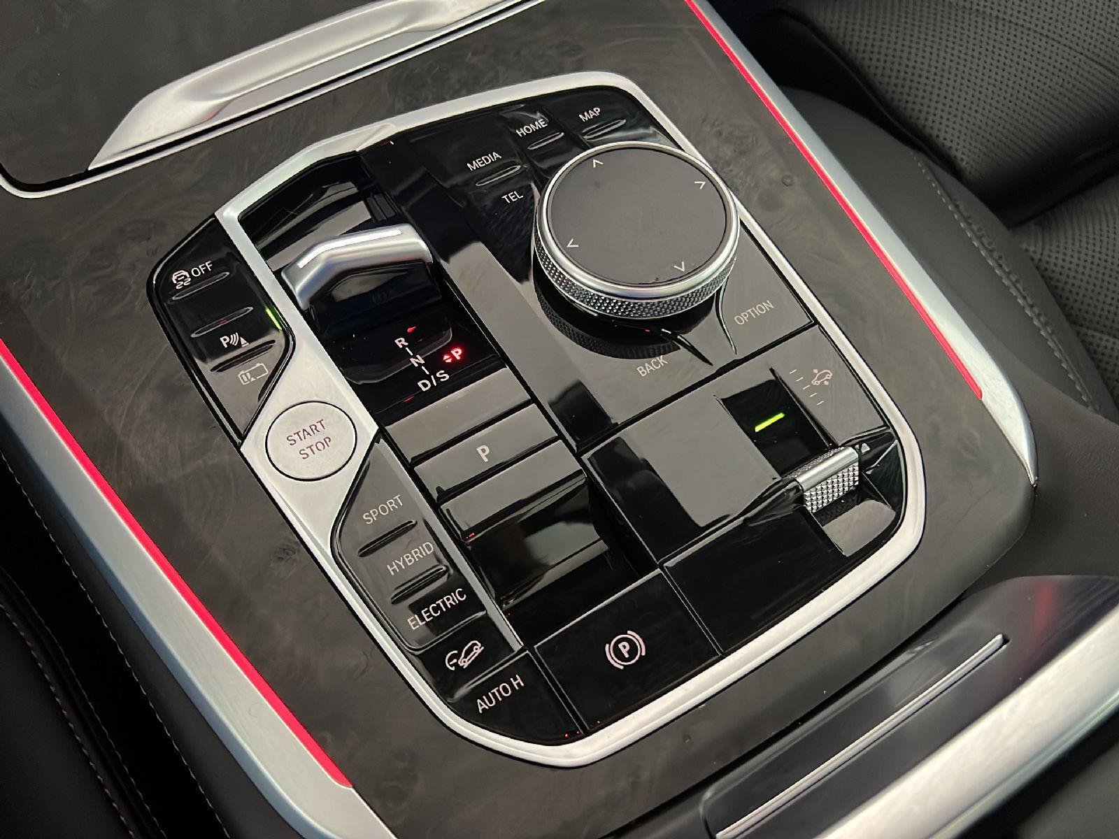 New 2026 Black Sapphire Metallic BMW xDrive50e image 17