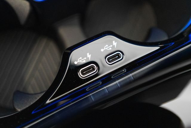 New 2026 Carbon Black Metallic BMW Base image 32