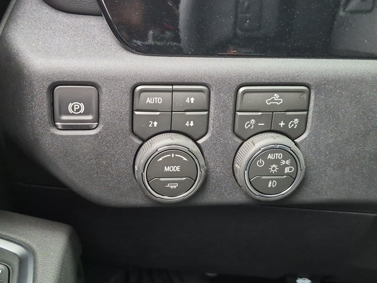 2026 Chevrolet Silverado 1500 RST - Photo 18
