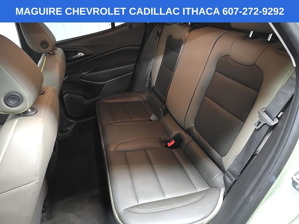Used 2024 Green Chevrolet ACTIV image 31