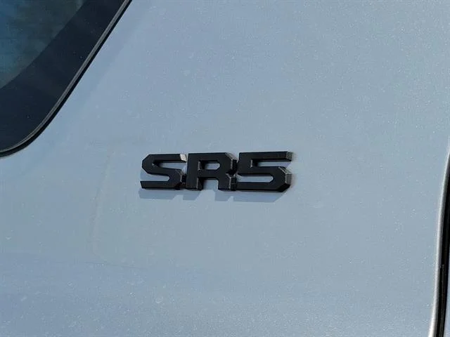2026 Toyota 4Runner SR5 - Photo 6