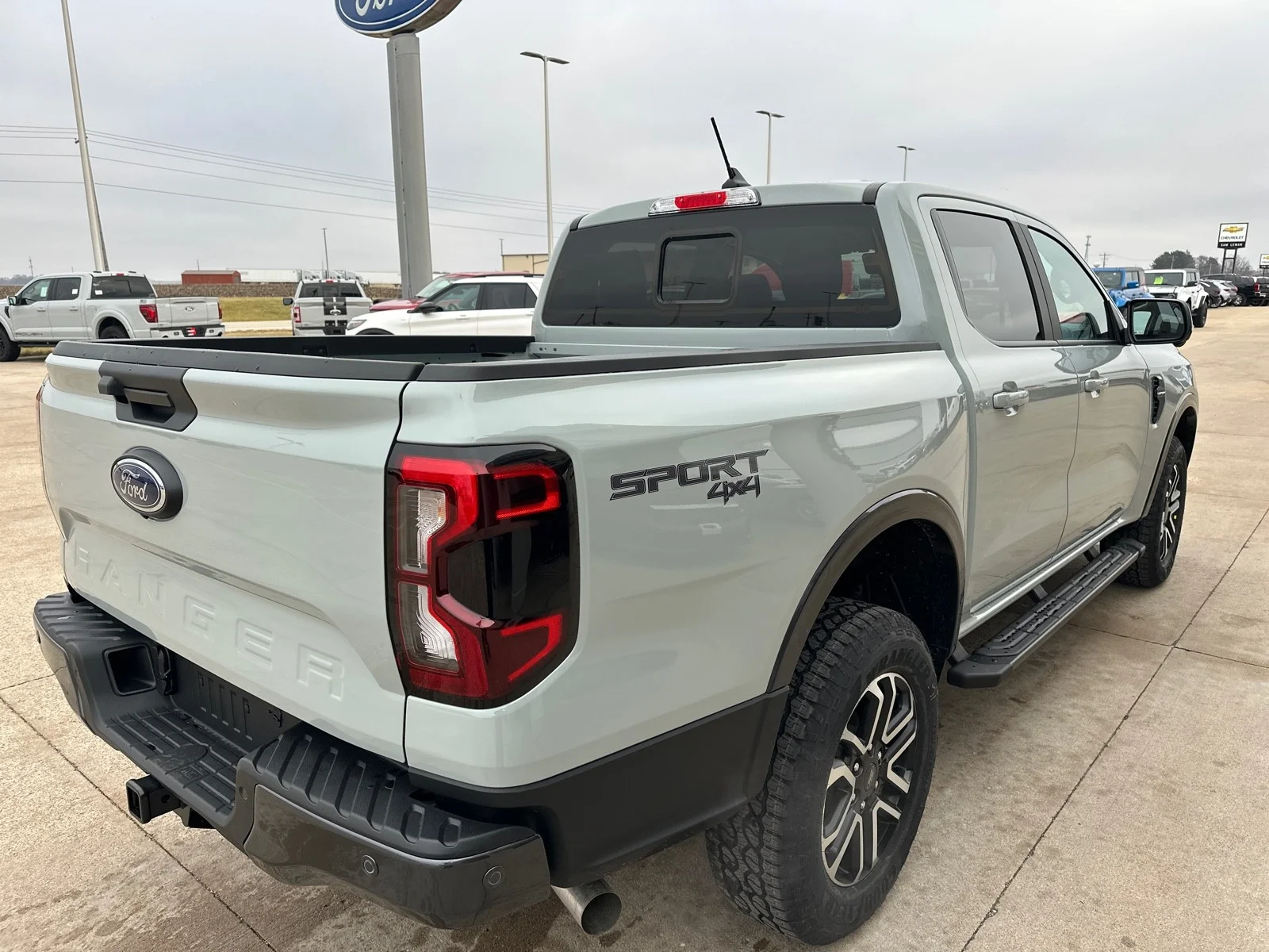 New 2024 Cactus Gray Ford LARIAT image 14