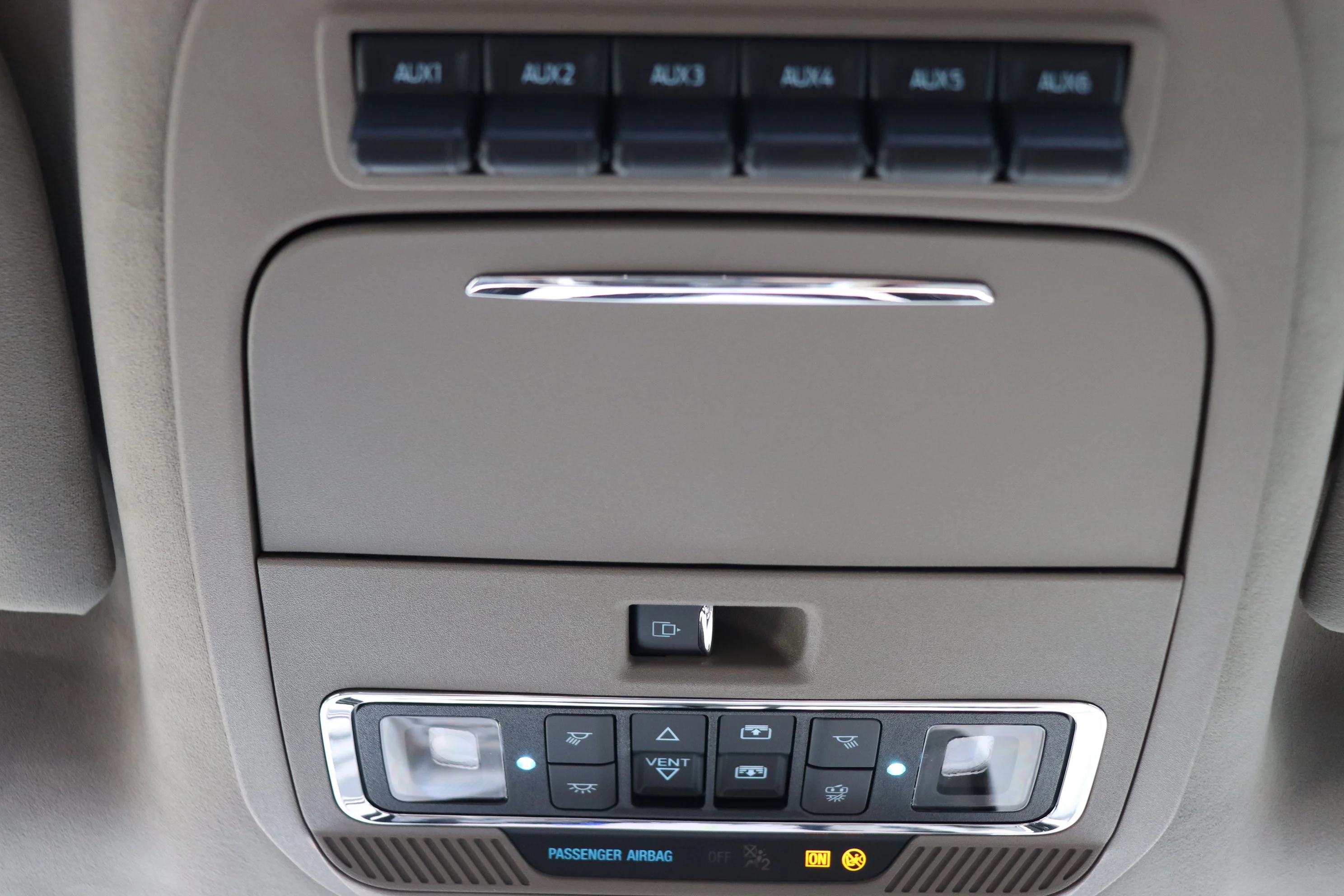 New 2026 AVALANCHE Ford Platinum image 19