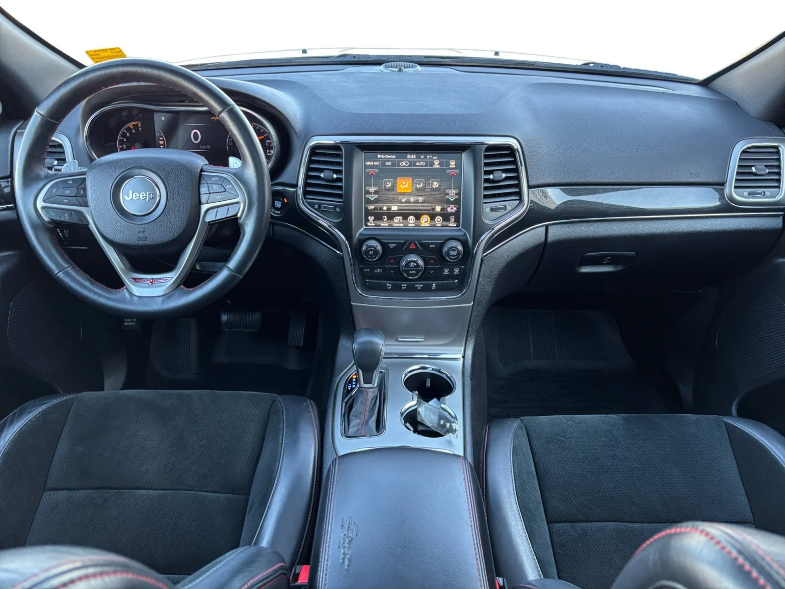 Used 2017 Black Jeep Trailhawk image 12