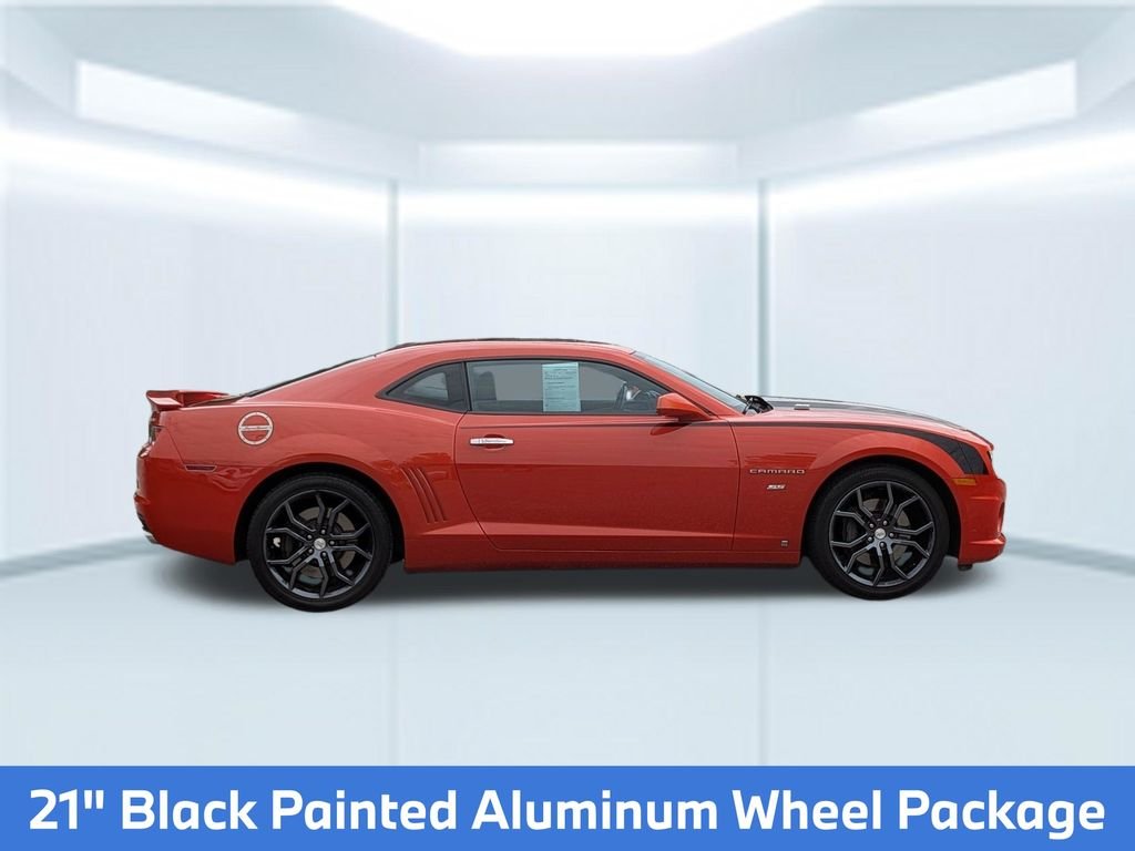 Used 2010 Red Chevrolet SS image 9
