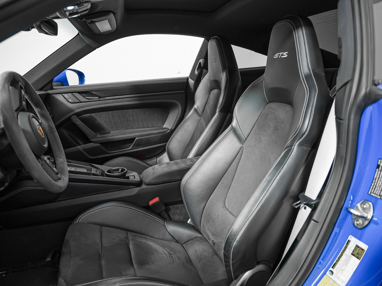 Certified Used 2022 PTS CLUB BLAU Porsche  image 5