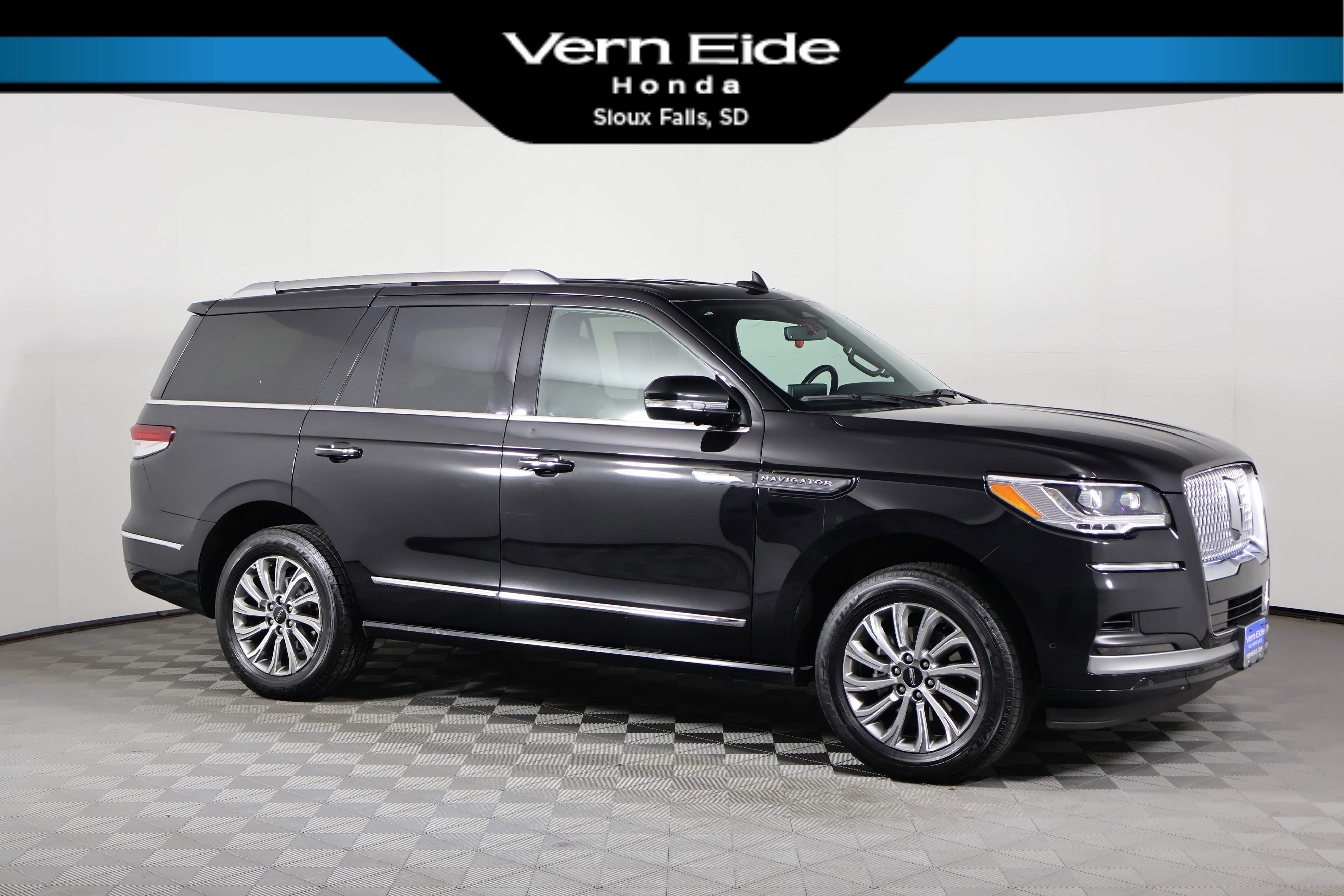 2024 Lincoln Navigator