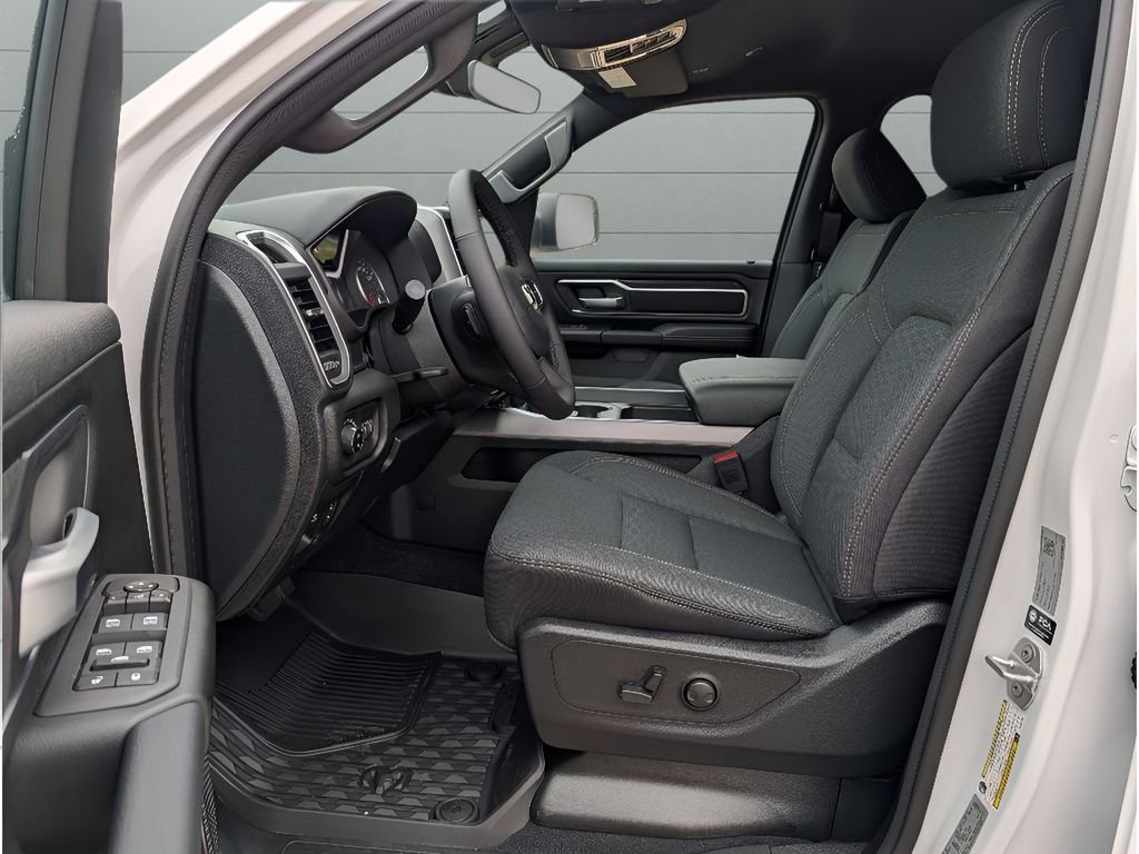 New 2026 Bright White Clear-Coat Exterior Paint RAM Big Horn Night Edition Hemi 4x4 Crew Cab image 16