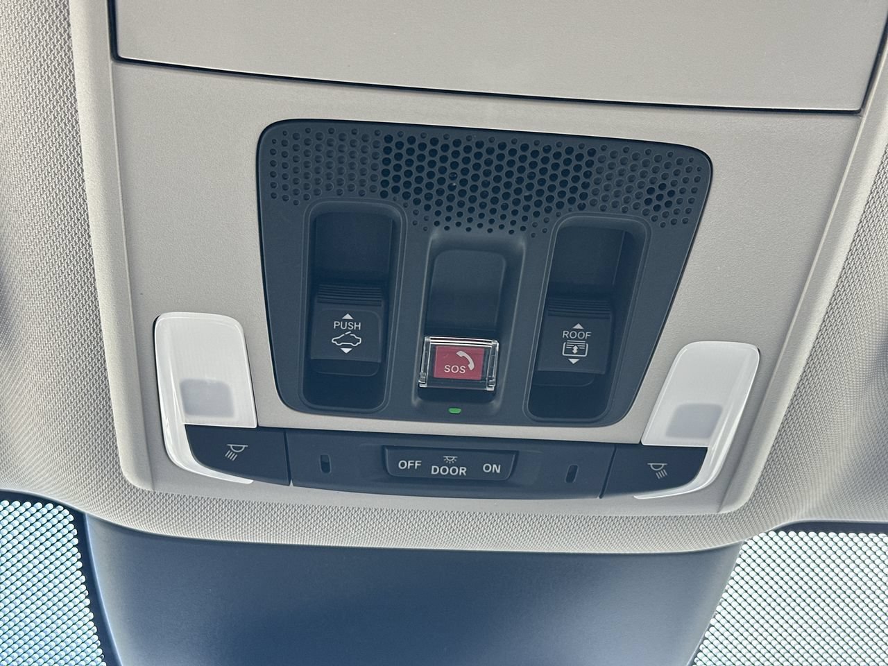 New 2026 Sonic Gray Pearl Honda AWD Touring Blackout image 31