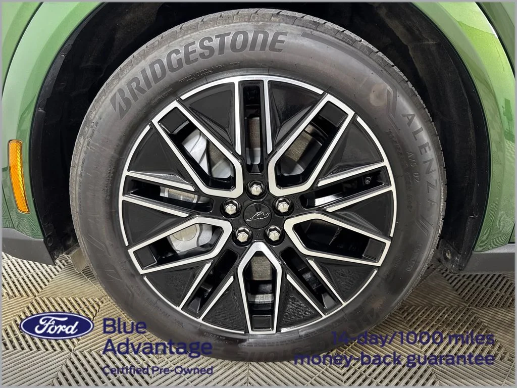 Certified Used 2025 Green Ford Premium image 15