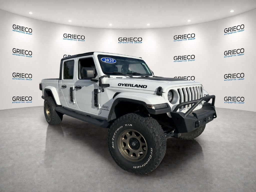 Used 2022 White Jeep Overland image 1