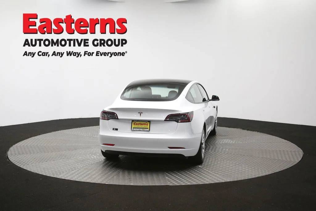 Used 2021 White Tesla Standard Range Plus image 33