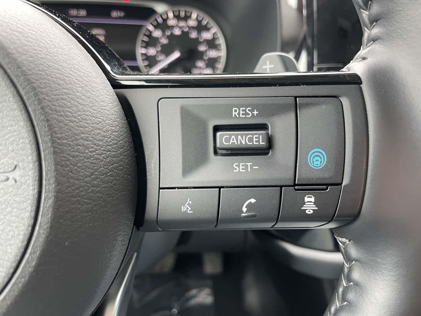 Certified Used 2024 Pearl White Tricoat Nissan SL image 39