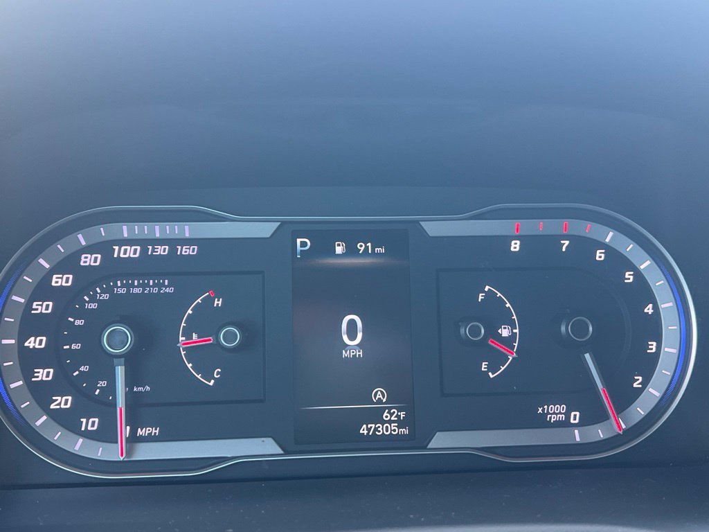 Used 2022 Gray Hyundai SEL image 10
