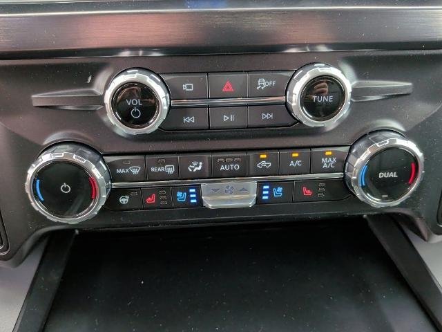 New 2026 Agate Black Metallic Ford F-250® Lariat® image 80