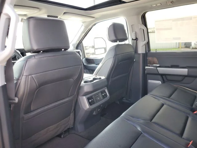 New 2026 Glacier Gray Metallic Tri-Coat Ford F-250® Lariat® image 11