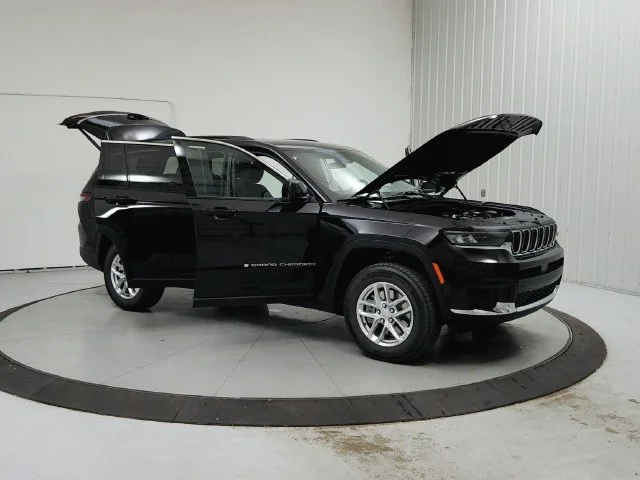 New 2026 Black Jeep Laredo image 10