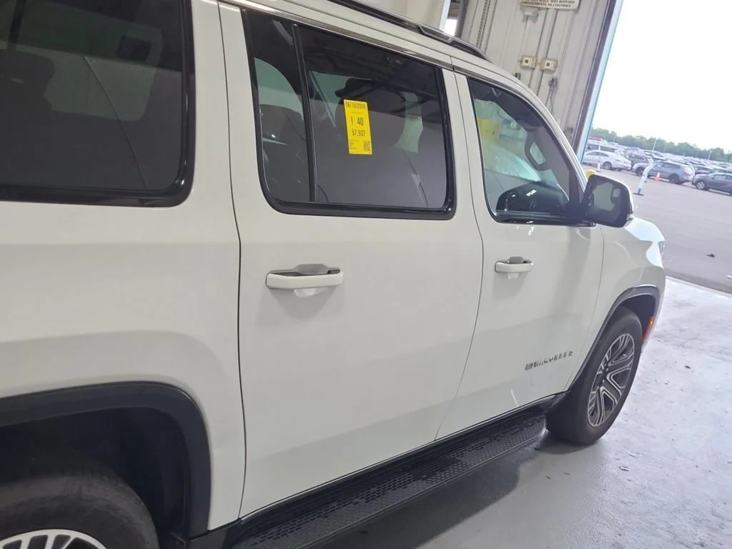 Used 2024 White Jeep Series II image 11