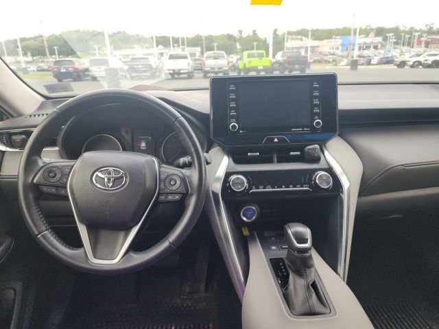 Used 2021 Gray Toyota LE image 10