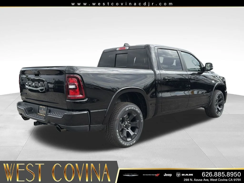 New 2026 Diamond Black Crystal Pearlcoat RAM Big Horn/Lone Star image 7