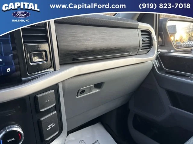Used 2023 White Ford XLT image 27