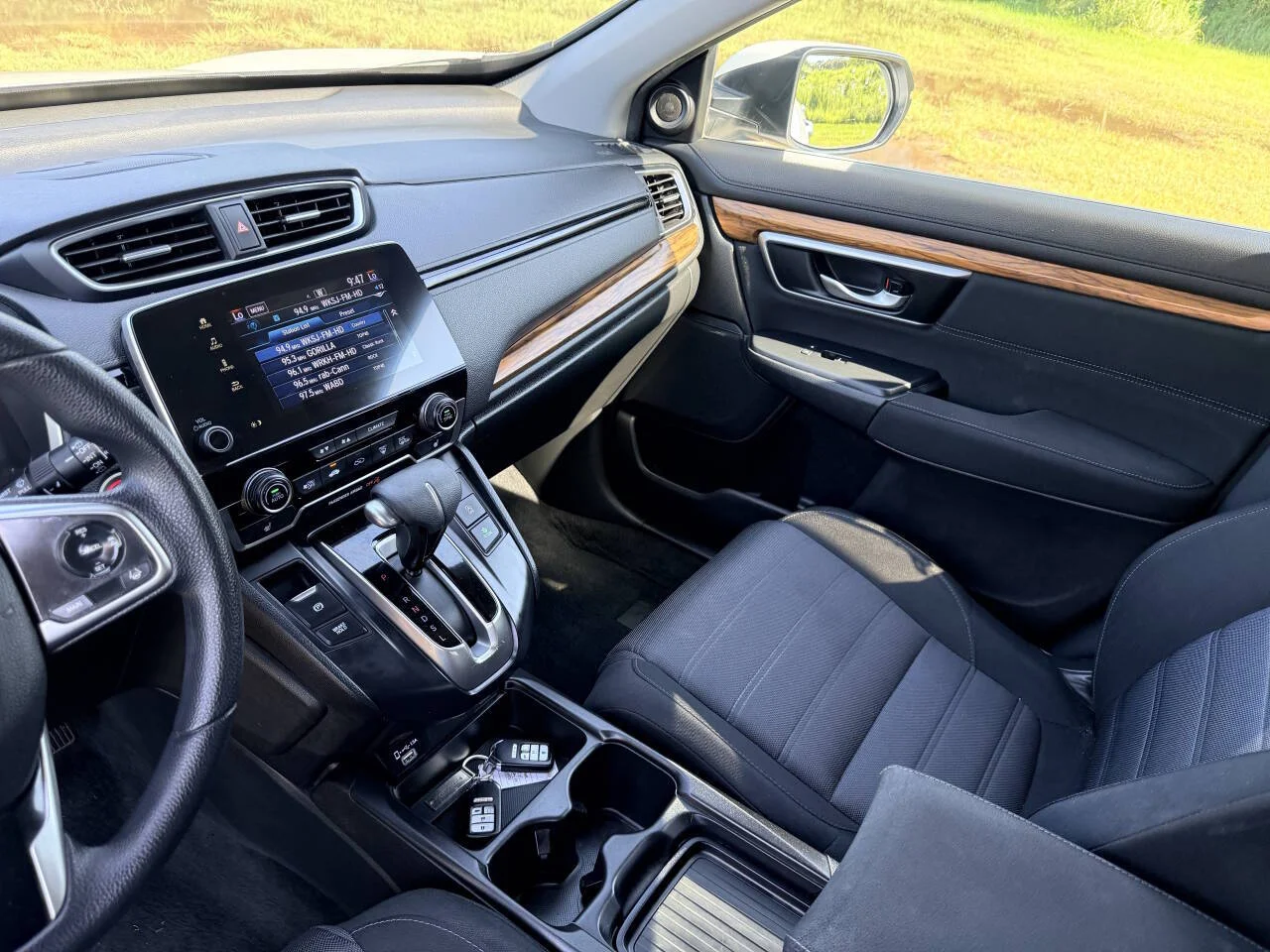 Used 2020 Silver Honda EX 4dr SUV image 19