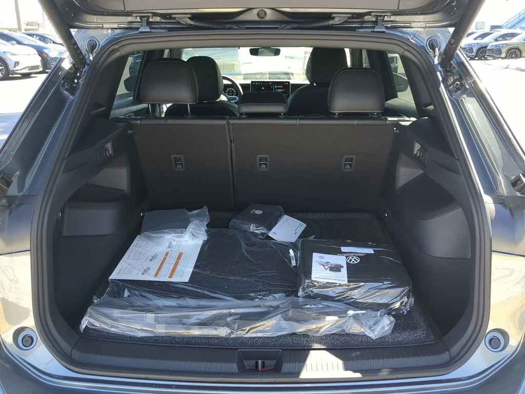 New 2026 Gray Volkswagen 2.0T SE R-Line Black image 9