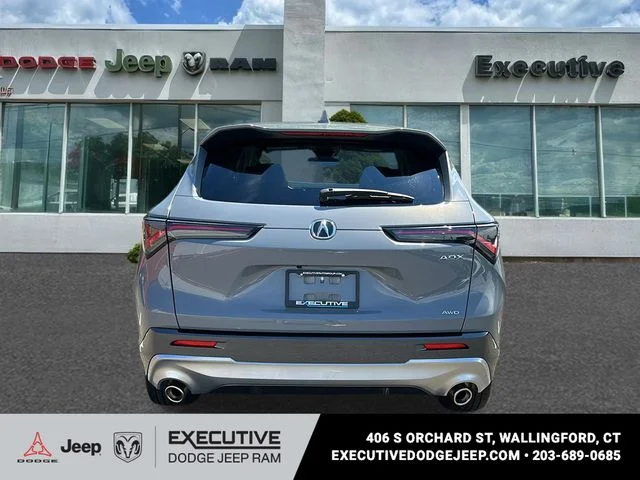 Used 2025  Acura Base image 5