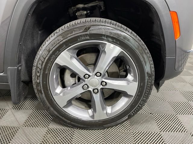 Used 2026 Gray Jeep Limited image 11