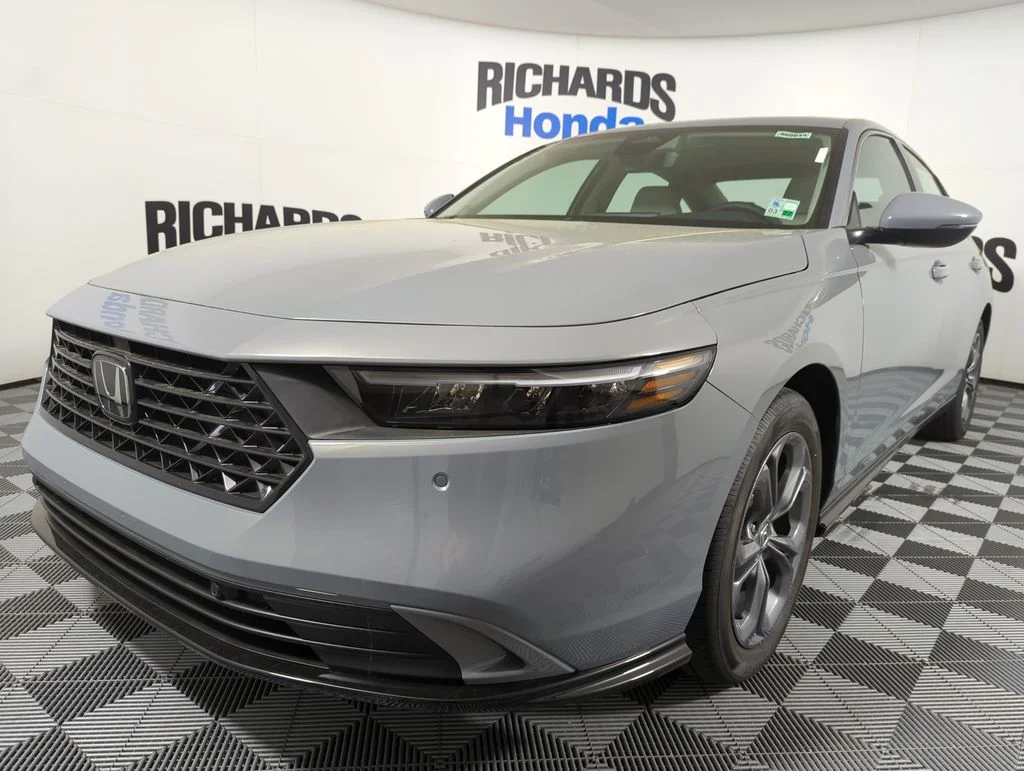 2026 Honda Accord Hybrid EX-L's photo