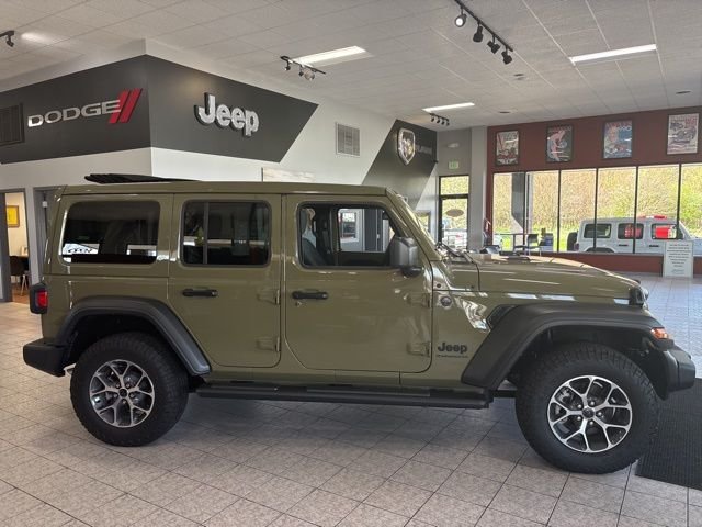 2025 Jeep Wrangler 4-Door Sport S - Photo 9