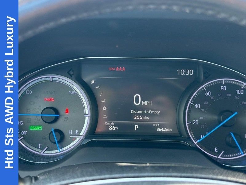 Used 2021 Titanium Toyota XLE image 22