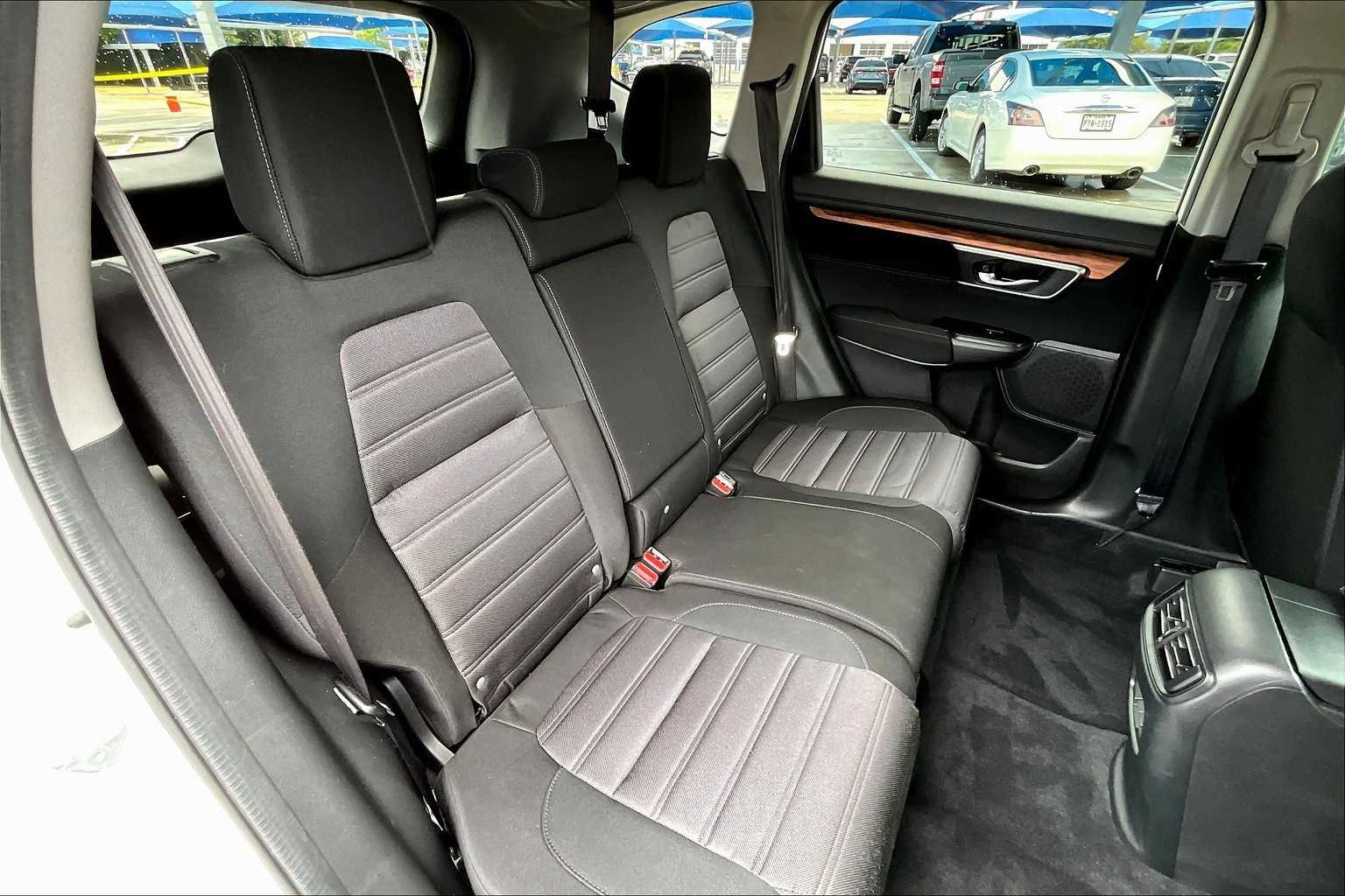 Used 2022 Platinum White Pearl Honda EX image 19